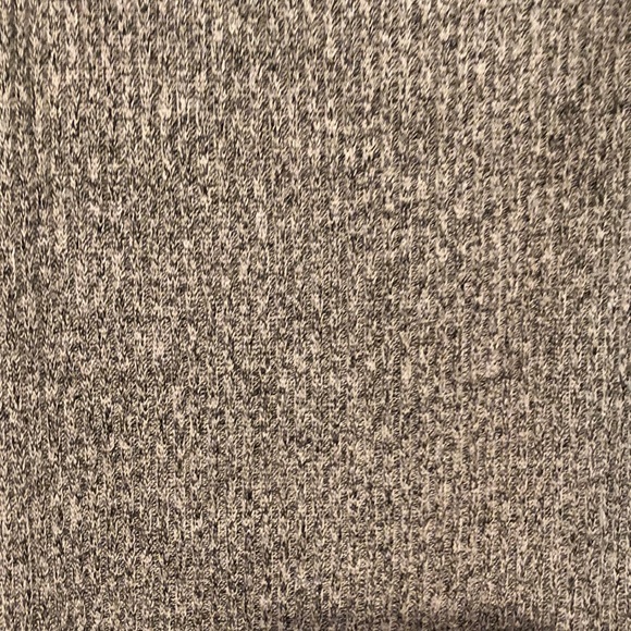 Grey crop top - Picture 3 of 3